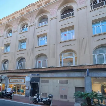 شقة Upstays Palais Center 14m